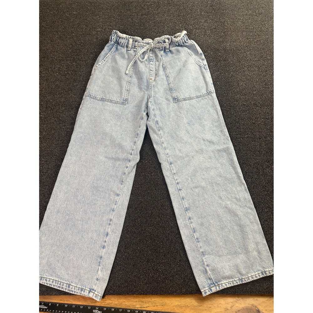 Time and Tru Womens Wide Leg Paperbag Waist Light Wash Denim Jeans Size M 8-10
